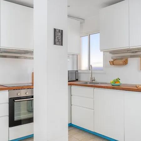 Lovely Penthouse In Old Town By Costarentals - Ref 166 Lägenhet