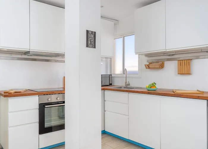 Lovely Penthouse In Old Town By Costarentals - Ref 166 Apartment